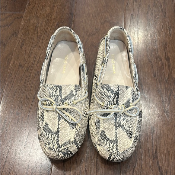 Cole Haan Snakeskin Patterned Loafers- size 8.5 - Picture 2 of 7